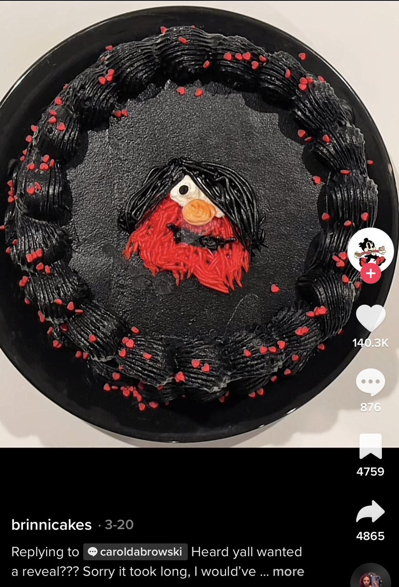 I’m in tears. This baker said she misread the customer text asking for a “Elmo” cake & instead made an “emo” cake but realized last minute & tried to improvise. Y’all 😂😂😂😂