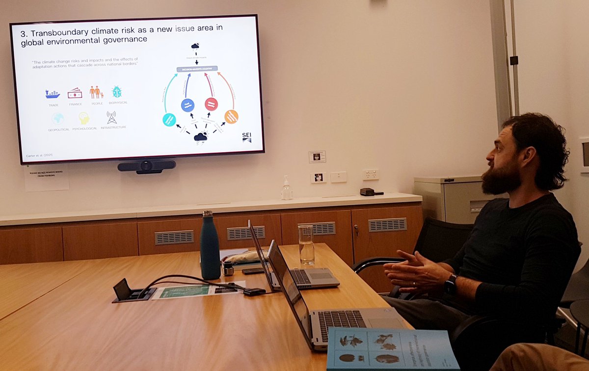 A treat to have @Adis_Dzebo here *in person* <a href="/UniCanberra/">University of Canberra</a> CEG presenting on emergence, effectiveness &amp; legitimacy of transnational #adaptation governance, as well as policy discussions on #SDGs and #climate 
- All the best for next week Adis!