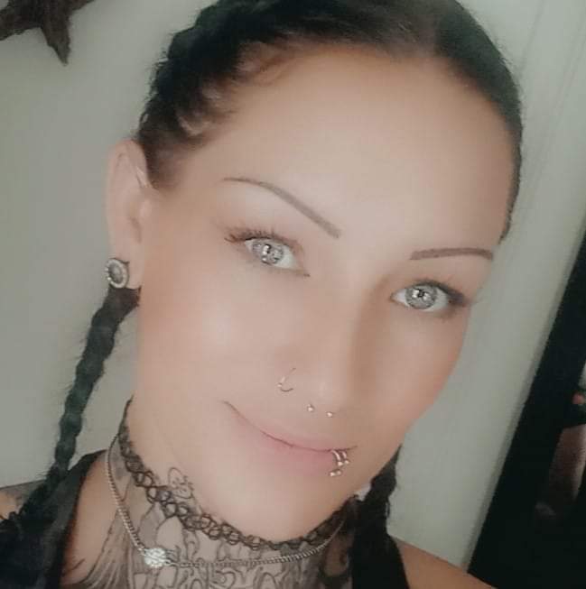 J & Goof tweet media