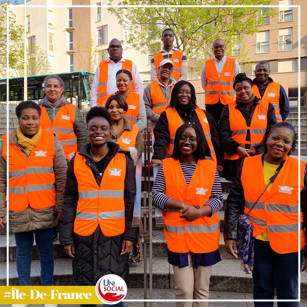 UniSocialfr's tweet photo. Découvrez en images la distribution de paniers alimentaires, réalisée en Île-De-France à la gare de La Courneuve. Désirez-vous en savoir plus sur notre travail? Contactez-nous au 01 53 35 85 11!
#cau #centredaccueiluniversel #précarité #aide #abcfrance #France https://t.co/t6s4O4ktVH