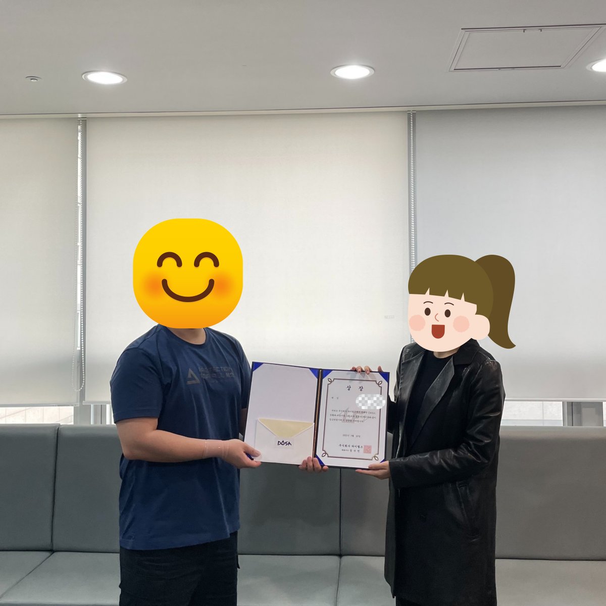 DOSA_LIFULSE's tweet photo. '신시 도사님께 반해버렸,,,'
DOSA: 암행의 수호자들 담당자가 사랑에 빠지게 한
3차 아트 공모전 신시 도사님의 인터뷰
지금 바로 보러가시죠!
https://t.co/OMaj6lKUdV
#DOSA #공모전 #아트공모전 #시상식 #상장 https://t.co/0UwPhFvTQj