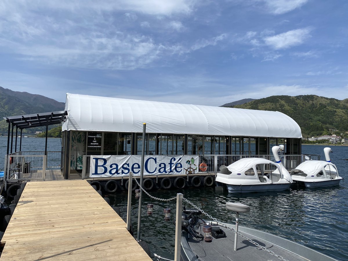 natura_base's tweet photo. Base cafe&amp;Bar オープン致しました！！
Instagram をフォローしていただけると100円引きでご提供致します！✨
昼はカフェとして夜はバーとして営業しております！
いまならたくさんサービスさせていただきます🌱 https://t.co/sWRrMq5bGM