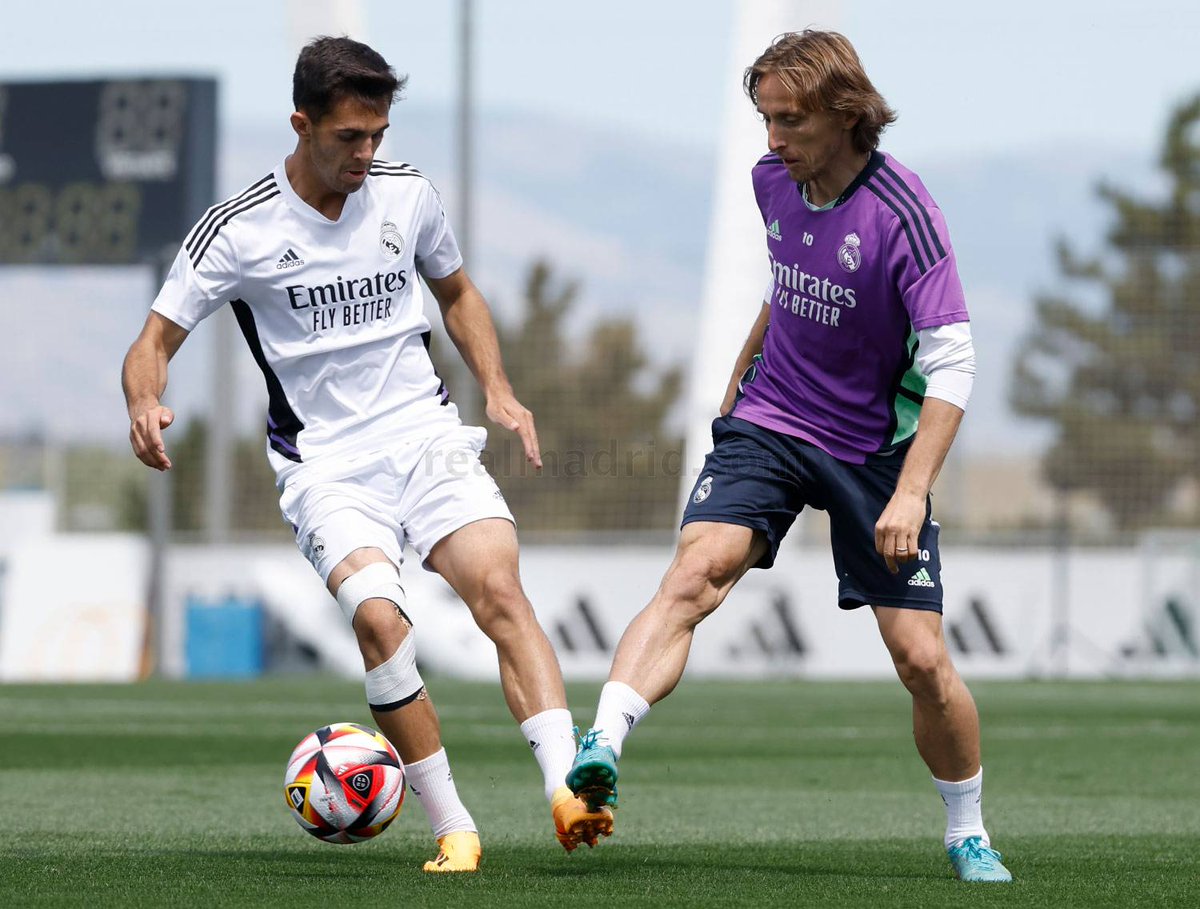 🚨💣 Luka Modrić completed the full training session with the team today!