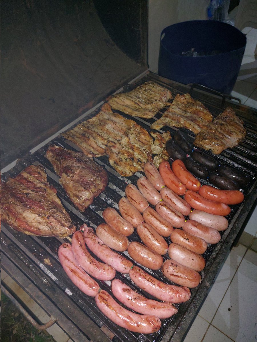 Cmeza_84's tweet photo. Sábado 🔥

#AsadoParaguayo
#Escribinos
#TuConsultaNoMolesta
✍️🏻📲🔥🔥🔥🥩🥩🦎🇱🇺 https://t.co/XZmtgJoVDG