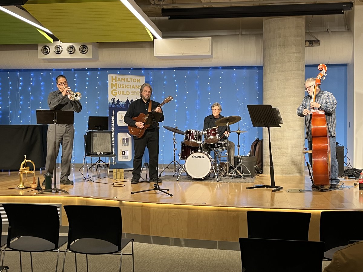 HamiltonLibrary's tweet photo. Last week was a treat, with all the sweet, smooth sounds of jazz resonating at our Central Library and Barton and Turner Park Branches.
#HamOnt #JazzAppreciationMonth #MusicLivesHere #SpotlightOnLocal https://t.co/9VWeoxWTkN