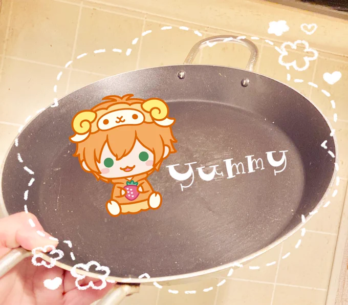 今日は次女ちゃん不在なので大好きスペイン料理←次女ちゃんはニンニクと魚介が嫌いです  パエリアもちろん エビのアヒージョにチョリソーにソパデアホに手羽元の赤ワイン煮  ……え、これから作ります