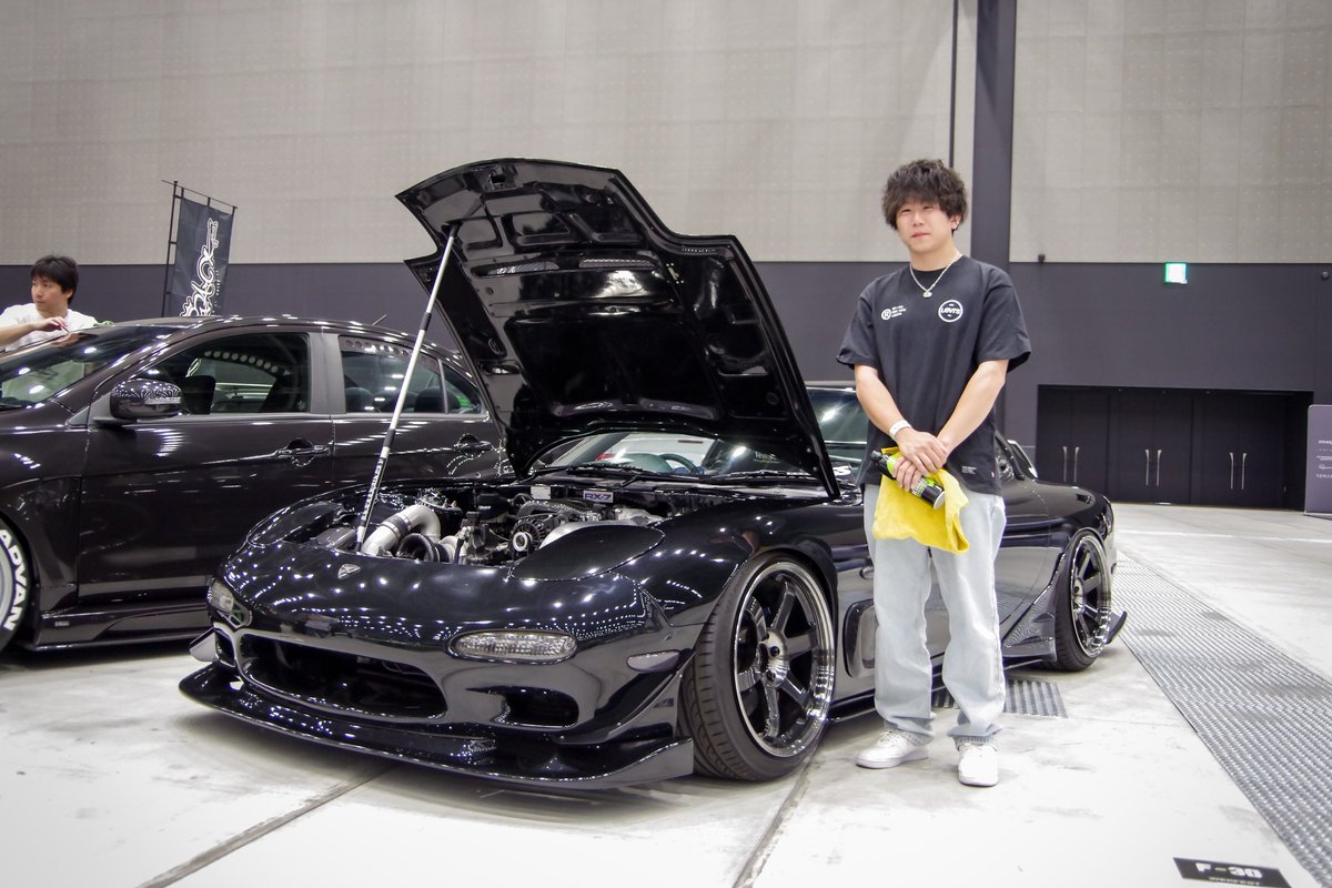 MR53642144's tweet photo. wekfest Japan 
RX-7 
Twitter探してもわかりませんでした！
オーナーさんまで届いてくれ〜！ https://t.co/7TBNxg0au2