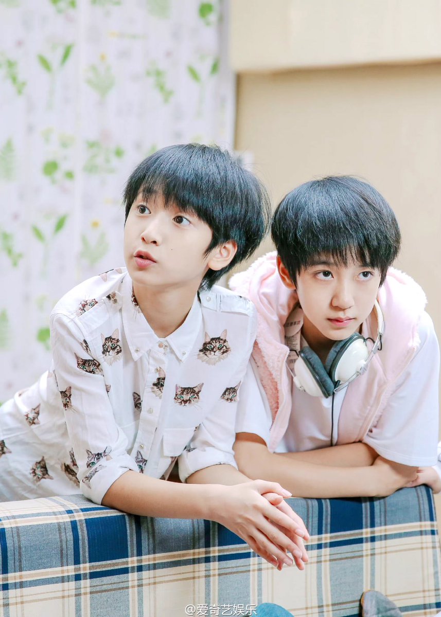 XiangLin_TH's tweet photo. ꔛขออนุญาตเปิดแอคอย่างเป็นทางการค่ะꔛ
แอคนี้เปิดมาเพื่อซัพพอร์ต อัปเดตข่าวสาร ผลงานต่างๆ และแปลเกี่ยวกับ #เหยียนฮ่าวเฉียง &amp; #เฮ่อจวิ้นหลิน ค่ะ
ฝากเอ็นดูเฉียงและน้องหลินด้วยนะคะ ෆ⃛𓏯🌷
หากผิดพลาดประการใดขออภัยไว้ ณ ที่นี้ค่ะ
 ꔛ ฝากพวกเราไว้ในอ้อมอกอ้อมใจพี่ๆด้วยนะคะ ✧.* https://t.co/qLZTqEBLwP