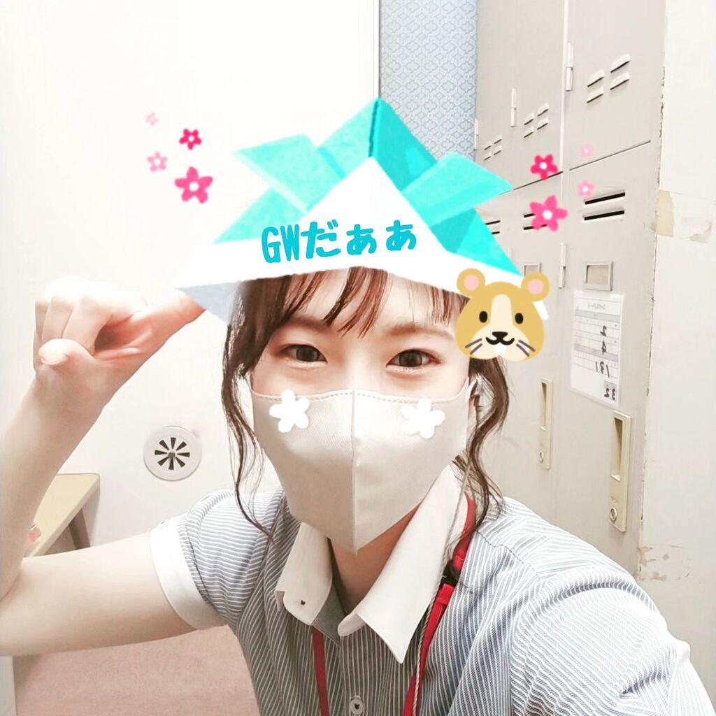SToyohall's tweet photo. GW😜💙明日はこどもの日〜✨昨日公園に行ったら凧揚げしてるフ���ミリーがいて微笑ましかっな〜💚本日も子供のようにうるさいななすけ遅番で頑張ります🔥🐹 #GW  #ご来店おまちしております https://t.co/Ngv9JyE3tb