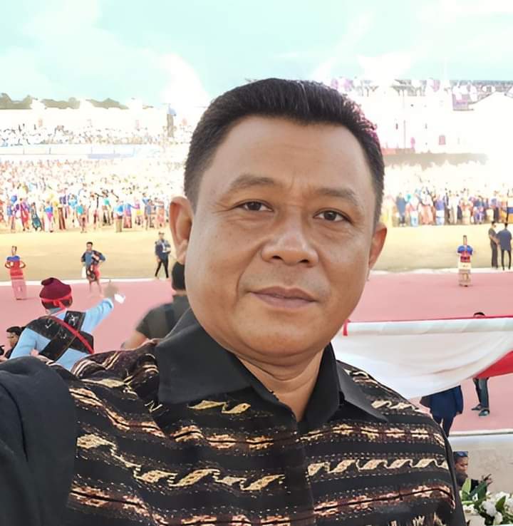 PakDimas12's tweet photo. Lourens Djadi..ada yg pernah ketemuan dgn teman saya ini
. https://t.co/Wj6Zp2meM8