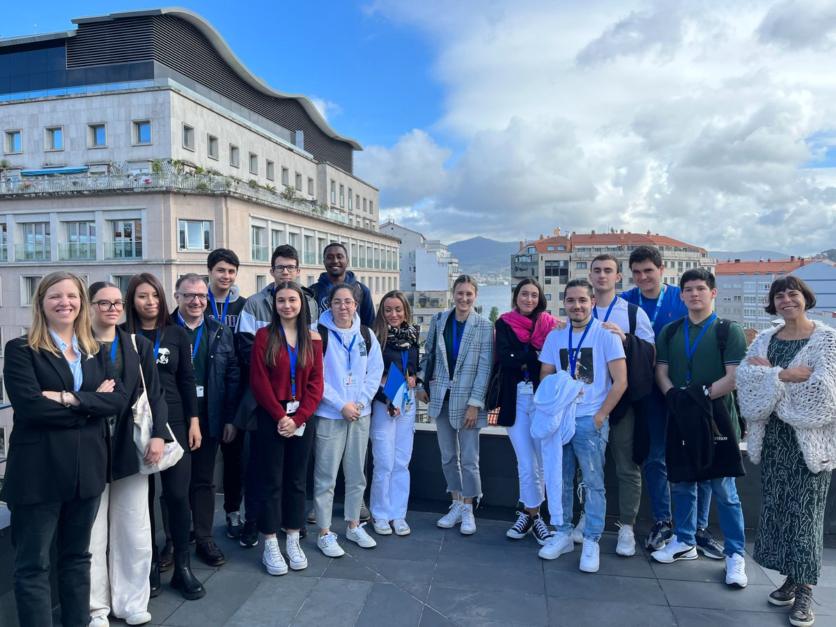 EFCA_EU's tweet photo. Some students👩‍🎓👨‍🎓 from @uvigo came to our premises to find out more about our mission as an EU agency engaged in #FisheriesControl.

It has been a pleasure to discuss with them the different ways #WeAssist MS &amp; the career opportunities available to young graduates within the 🇪🇺. https://t.co/gVfPxgZJQP