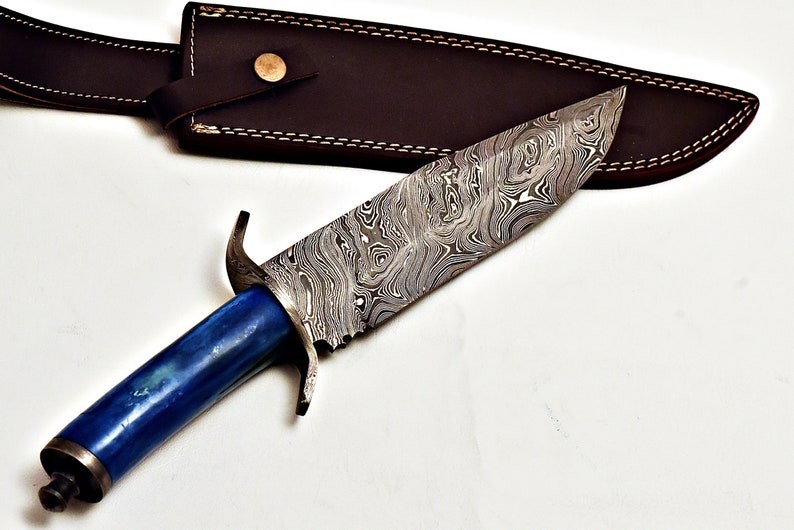 ShoponeOnline's tweet photo. Handmade Damascus Bowie Knife with color Camel Bone handle &amp; leather sheath
#knife #knives #edc #knifeporn #knifelife #everydaycarry #handmade #knifenut #knifemaker #knifemaking #blade #knifecollection #edcknife #edcgear #knifecommunity #bushcraft #knifepics #edccommunity #custom https://t.co/Q6tHPmf2Vf