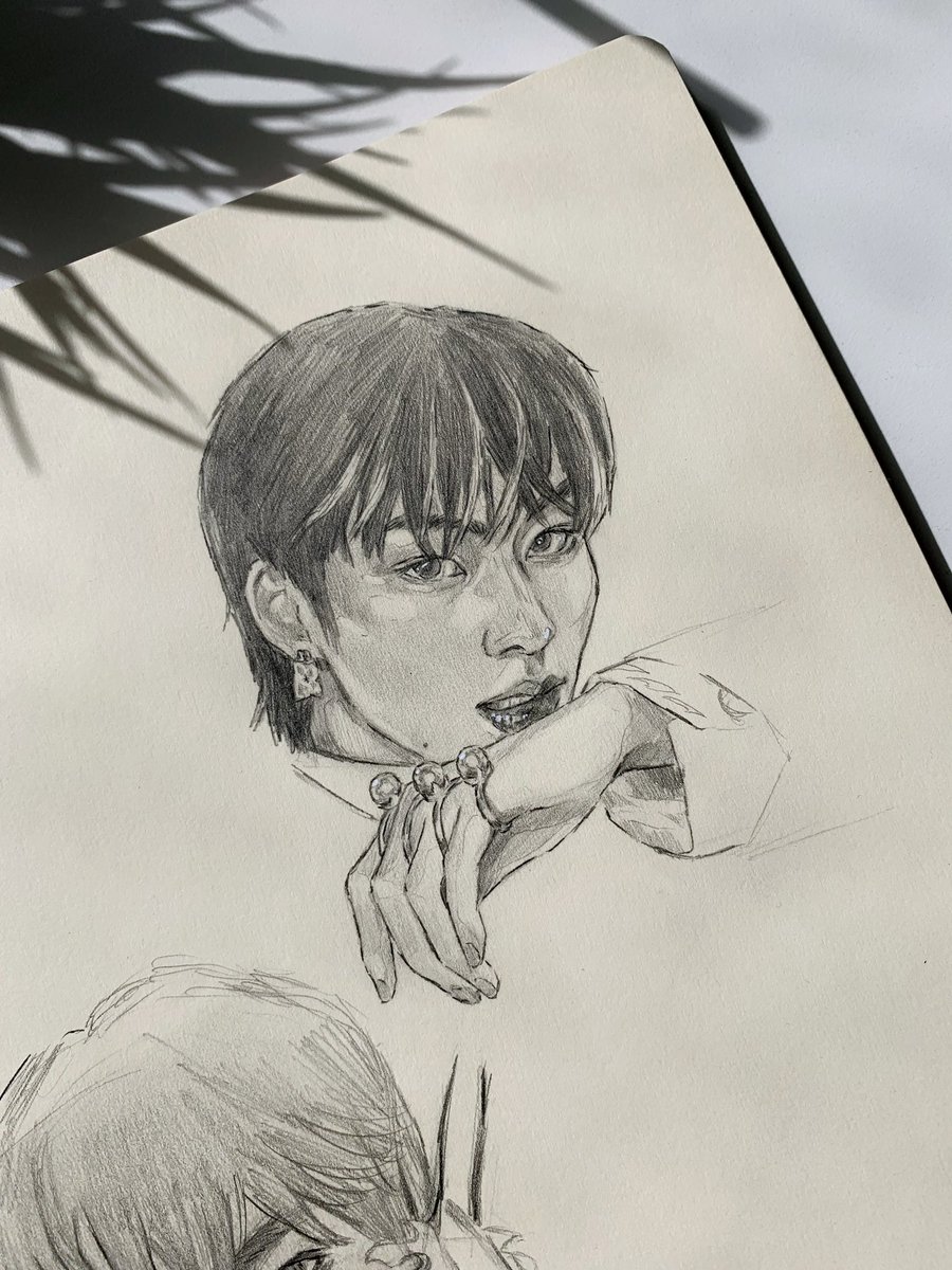 GoldMagnes's tweet photo. In a process 🖤🧛🏻 #ENHYPEN #DARKBLOOD #JUNGWON #kpop #art #fanart https://t.co/DO56qIiUZ4