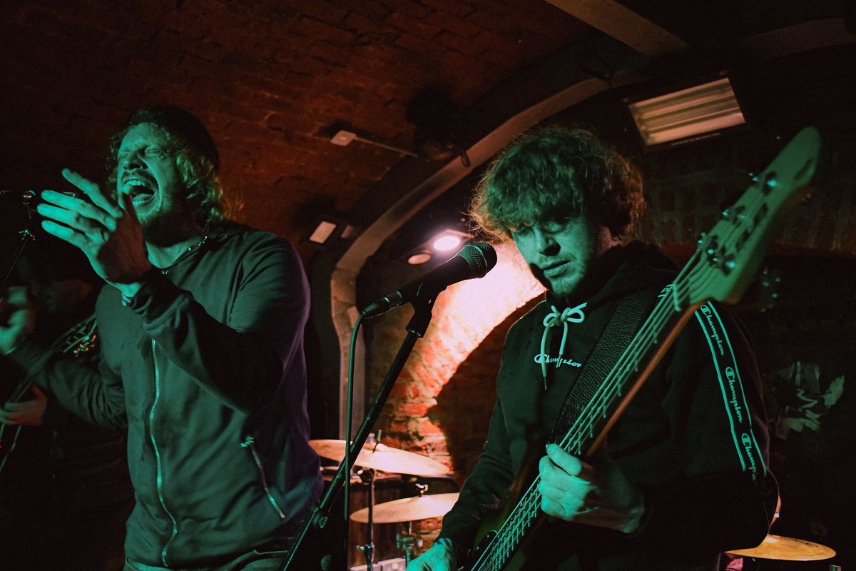 This_Feeling's tweet photo. Big in 2023 picks @COLUMBIA_ tour starts tonight💥

“Thrilling no holds barred Rock n Roll” @Gigwise for fans of Oasis, Cast, Sound of Guns

🎸May
04 Swansea @TheBunkhouseSA1
06 Leeds @LendingRoomLDS
19 B’ham @Sunflowerlounge 
20 Manchester Off The Sq

🎟 https://t.co/JxEWoJed4a https://t.co/UKJyQSCCUD