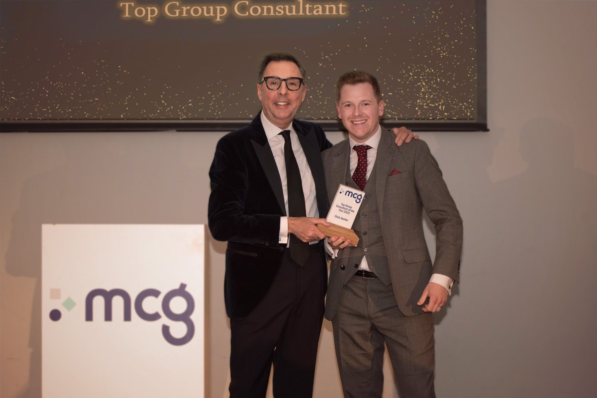 RPInsight's tweet image. You're looking at @themcggrp's Top Group Consultant of the Year 😎   

A huge well done to our Managing Partner, Chris Secker, who earned the accolade at last week's MCG Group Annual #Awards.

A true testament to how hard work, commitment and a growth mindset pays off🎉