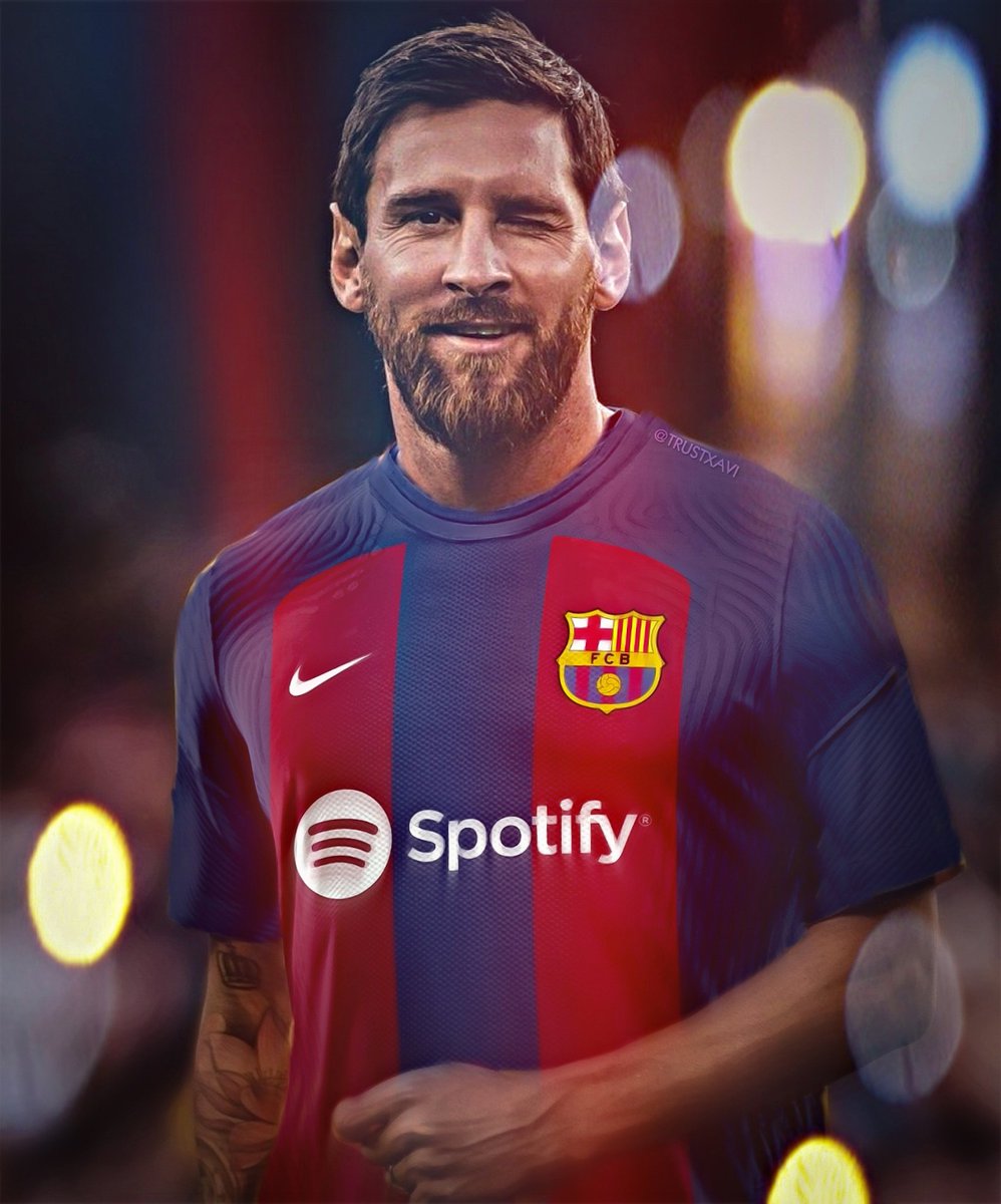 ManagingBarca's tweet photo. 🚨🚨✅| BREAKING: FC Barcelona's official offer to Leo Messi: Contract until 2025 (1+1 years), with a salary of €13M/year net. It's decided!
@Alfremartinezz [🎖️] https://t.co/vKq19MC9Ix