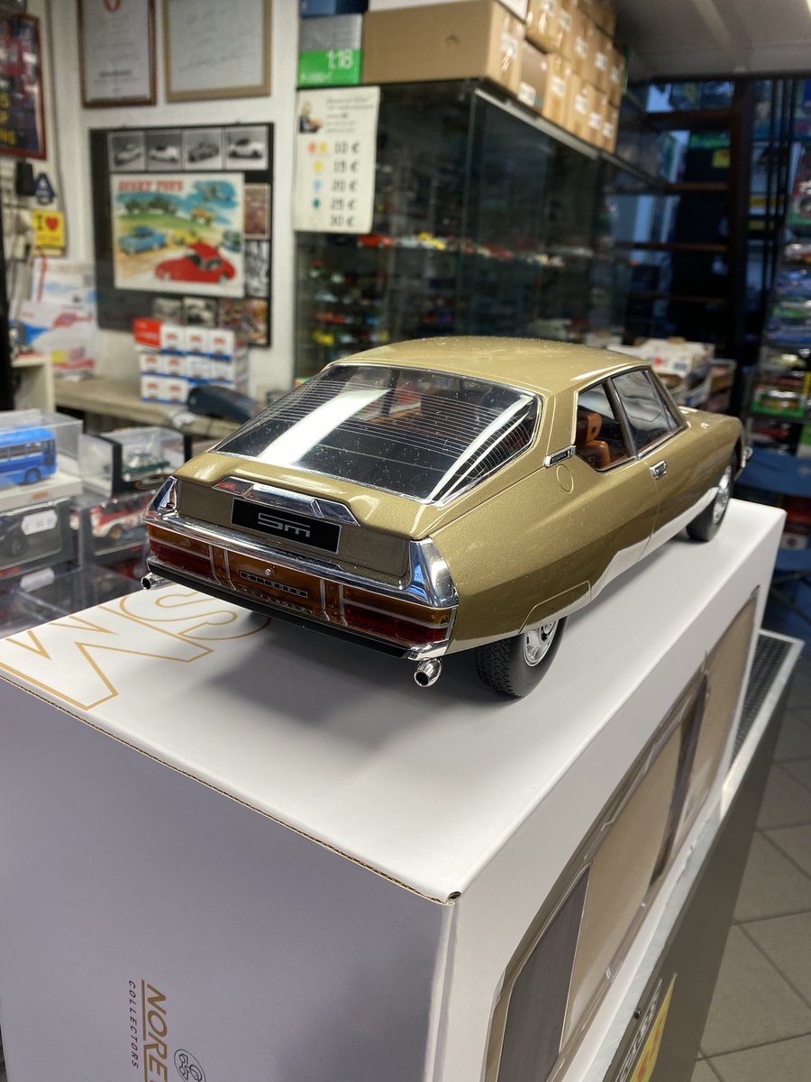 Citroen Maserati Norev Scala 1:12 #tinycars #scala112 #citroen #citroensm #france #norev #scalemodel #models