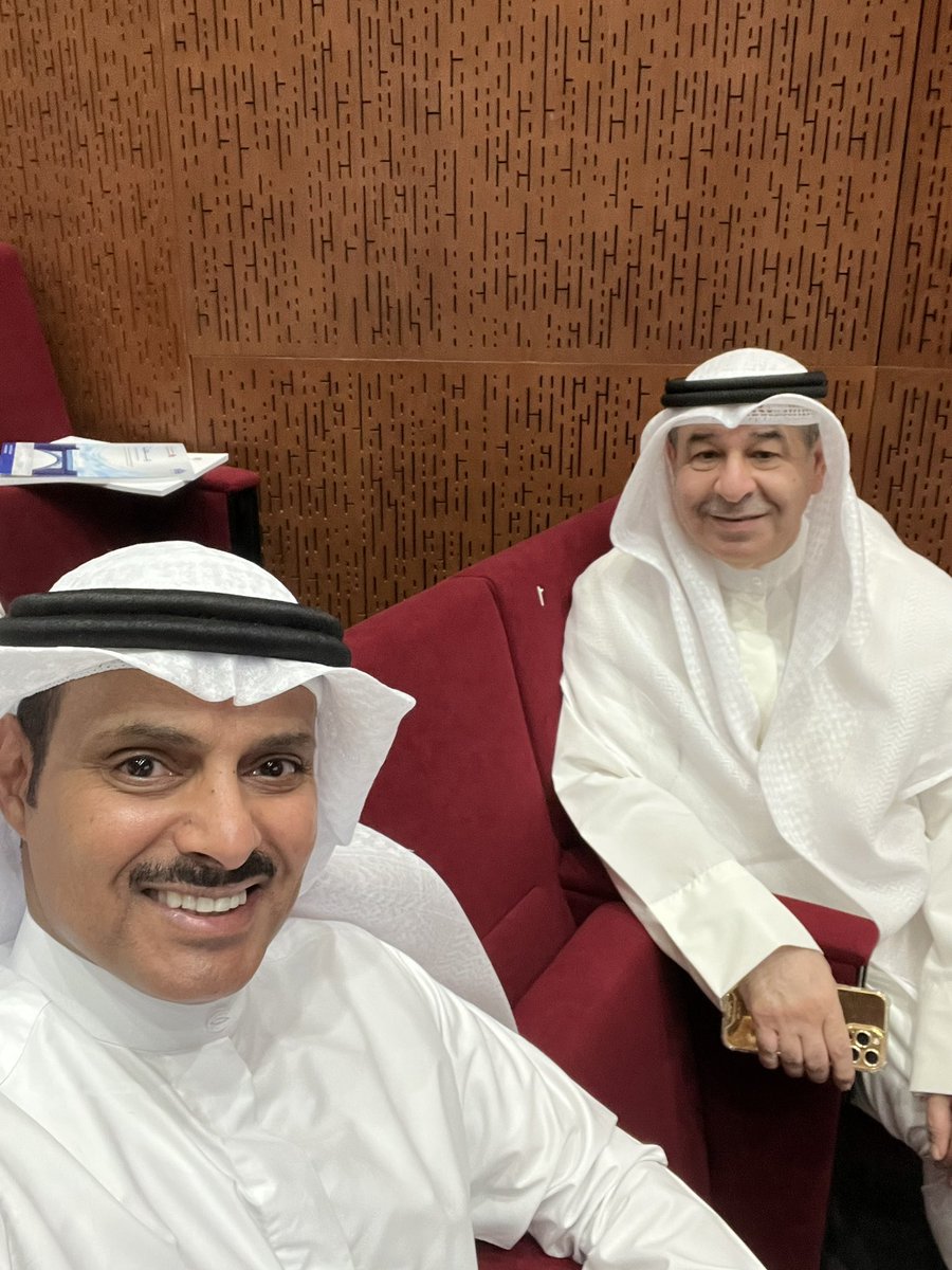 بصحبة الزملاء الاعزاء