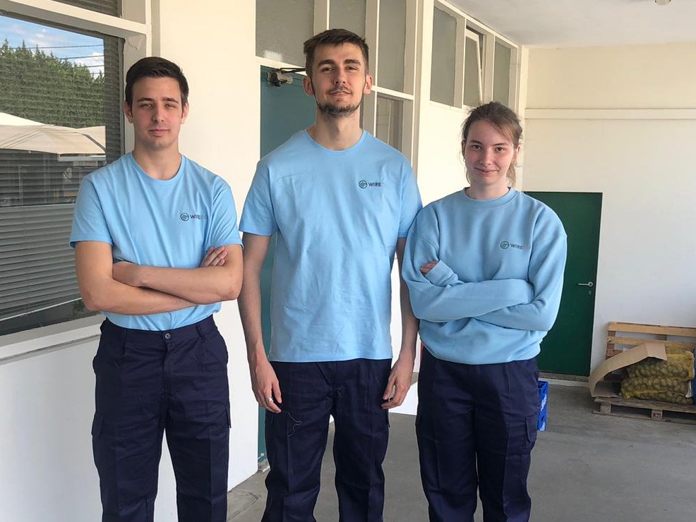 LigierLycee's tweet photo. @LigierLycee @DAREICNancyMetz @acnancymetz 
3 élèves sont partis au Portugal (à Maia, près de Porto) pour effectuer leur mois de stage en entreprise, dans le cadre de #melyprolor, accompagnés dans un premier temps par leur enseignante d'Education Physique et Sportive. https://t.co/HR9X4OoYOe