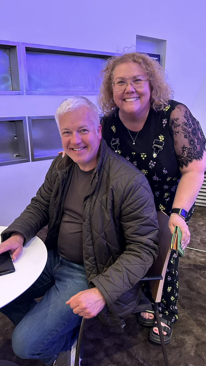 denisepevans's tweet photo. @DerekTheWeather 
What a nice, genuine man! https://t.co/NcgxH0IBZt