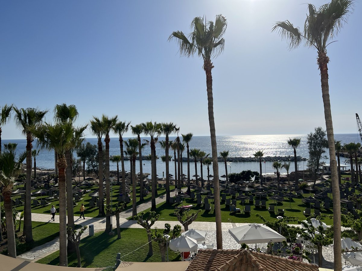 Enjoying a much needed holiday. My view for the week. 🏝️☀️