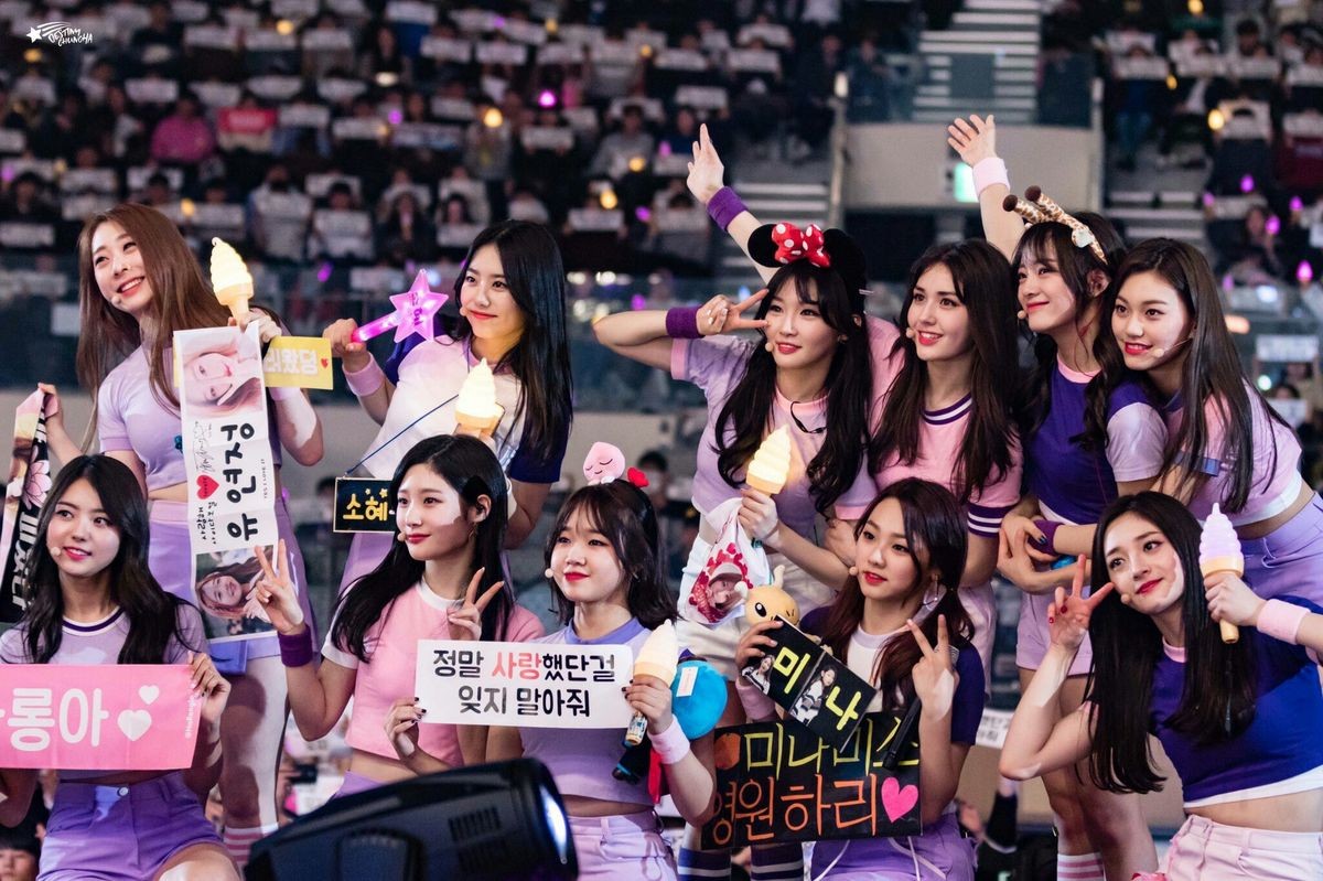 alwayssixpink's tweet photo. Happy 7th anniversary IOI. Soulmates.
#7YearsWithIOI #IOI
#์์ด์ค์์ด๋ฐ๋ท7์ฃผ๋
#์์ด์ค์์ด https://t.co/1rldjhKaWL