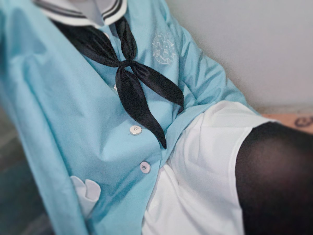 momoshixiaomo's tweet photo. 感觉巧克力也挺好看的（？
#可爱的男孩子 #男の娘 #伪娘 #jk https://t.co/RLNVXr4OnC