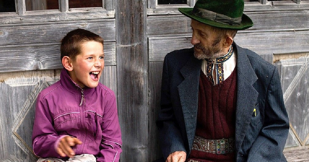 Electric_palace's tweet photo. LIVING FIRE (ZHYVA VATRA) - Sun 11am
*Fundraiser film event for Ukraine*
An artistic documentary about the dying tradition of shepherding in the Carpathian Mountains.
@HastSanctuary @TheRefugeeBuddy @JourneymanVOD #LivingFire
https://t.co/MoKShtmu6I https://t.co/xVQs8IH5iI