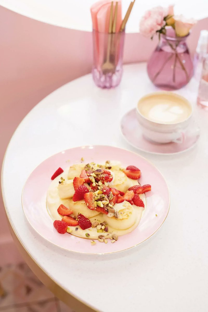 jennymarston_xo's tweet photo. NEW ON THE BLOG ~ 9 Tips For Dining Solo at a Cafe or Restaurant ☕️🍰

https://t.co/NwbaCdEH6Q

@LovingBlogs @RTBlogRoyalty #blogdreamsrt #lbloggers #bloggerstribe #TheBlogNetwork @bloggernation #theclqrt @_TeamBlogger #TeamBlogger #worldbloggersrt #mentalhealth https://t.co/CR8vxIX4Ir