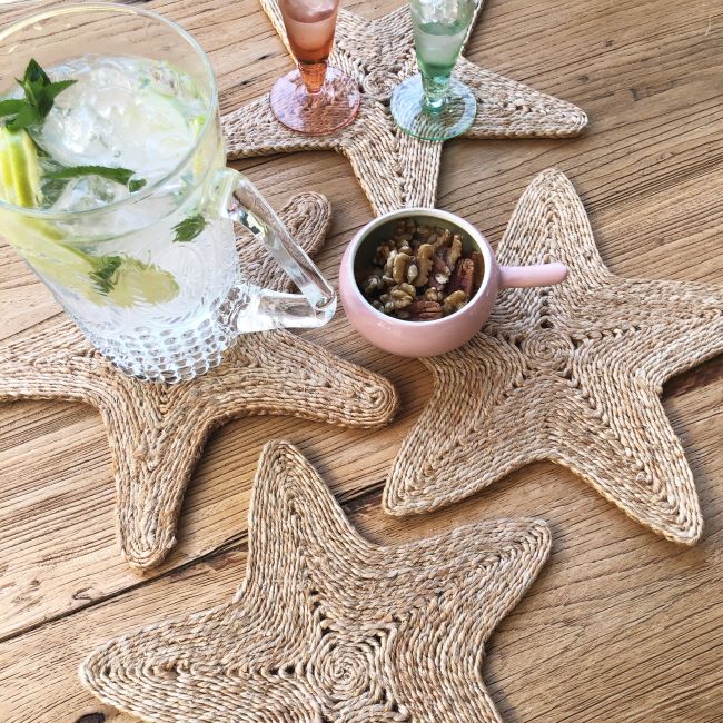 CHomewares's tweet photo. Celebrate Mothers Day with Carnival Homewares!💞 
Mother's Day is just around the corner, so order quickly to have a gift in time for your special Mum!
Order now...
#mothersday2023 #throws #jutehomewares  #fairtradeproducts #sustainable #handmade #teatowels https://t.co/1GYvMxnVi8