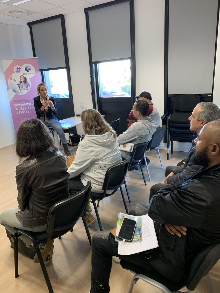 📍 Jour J au @pole_emploi St Priest

🚛 🫱🏼‍🫲🏽 Job dating #Transport #Logistique 

⏱️ 20min après l’ouverture, déjà plus de 4️⃣0️⃣ candidats venus rencontrer les 2️⃣0️⃣ entreprises présentes 

L’équipe du Pôle Emploi St Priest est sur le coup 🔥

#AvecPoleEmploi #TousMobilisés
#Jobdating