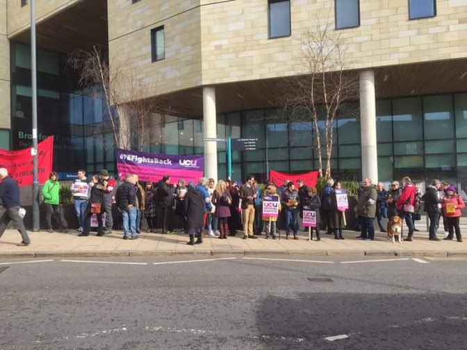 BRADFORD COLLEGE STRIKE Our members are striking today in a fight against poverty pay Staff supported students throughout Covid, now many are using food banks to survive They demand fair pay, it’s no less than they deserve RT if you back them #RespectFE @UCUBradfordColl