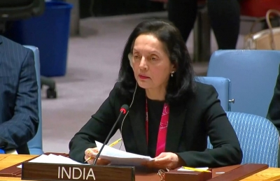 TeamBharat_'s tweet photo. The existing #UNSC permanent members see themselves as the most powerful countries, who get to decide what happens with their contemporaries. #ReformUNSC will break their bubble & provide them with an opportunity to make the world a better place. #IndiaInUNSC #SecurityCouncil #UNSCPermanentMembership
