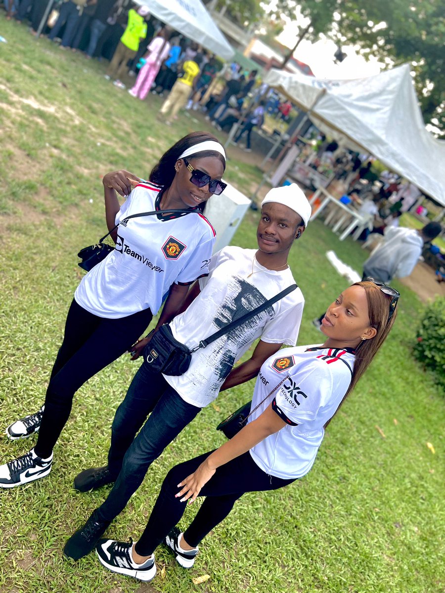 EniolaMichael13's tweet photo. Day 3:- Jersey day!🤾‍♂️⛹️

If you don't know the club/country I'm representing, then don't know niyen!

#FinalYearWeek 
#facultyweek 
#unilag #day3 https://t.co/iKWJ4mCYAC