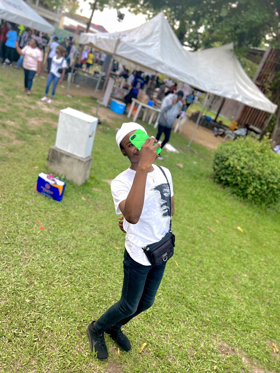 EniolaMichael13's tweet photo. Day 3:- Jersey day!🤾‍♂️⛹️

If you don't know the club/country I'm representing, then don't know niyen!

#FinalYearWeek 
#facultyweek 
#unilag #day3 https://t.co/iKWJ4mCYAC