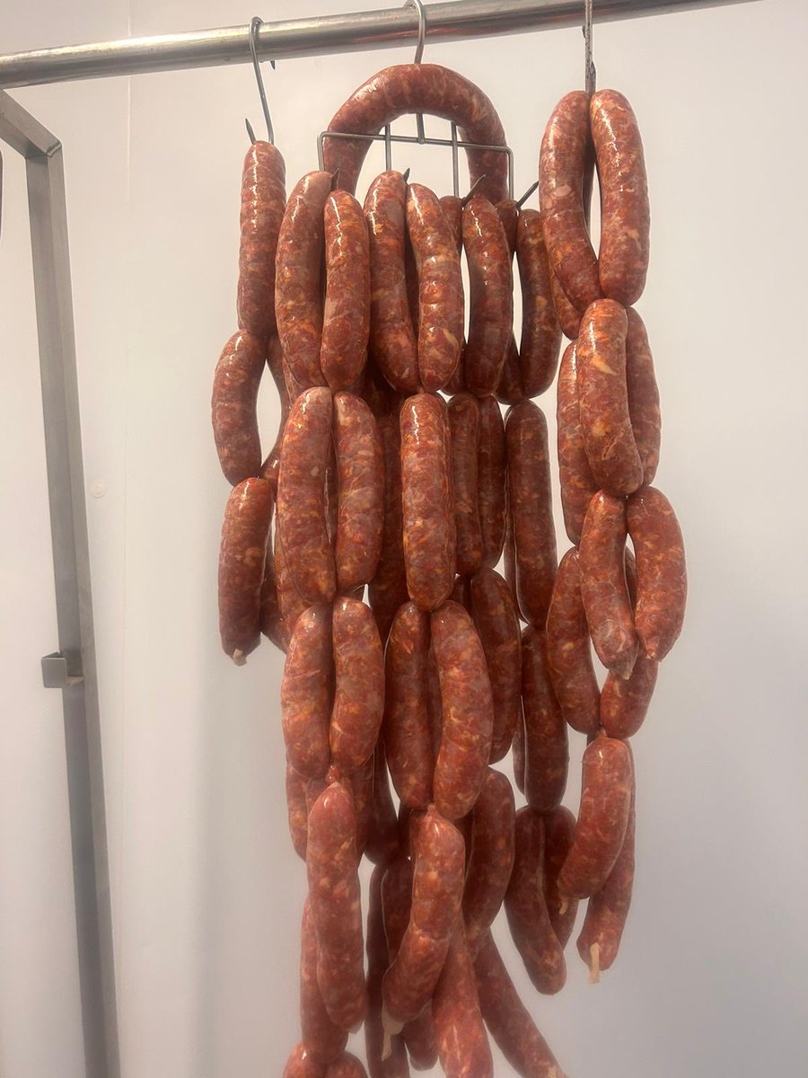 SchoolofArtisanFood (@artisanschool) on Twitter photo .<a href="/RHUBARBFARM1/">RHUBARB FARM</a> volunteers are part of a social enterprise engaged in horticulture and agriculture.A lovely group of them made sausages yesterday with Sally, using meat from pigs they have raised. Their own recipe included tomato, oregano, chili and smoked paprika. .<a href="/RHUBARBFARM1/">RHUBARB FARM</a> volunteers are part of a social enterprise engaged in horticulture and agriculture.A lovely group of them made sausages yesterday with Sally, using meat from pigs they have raised. Their own recipe included tomato, oregano, chili and smoked paprika.