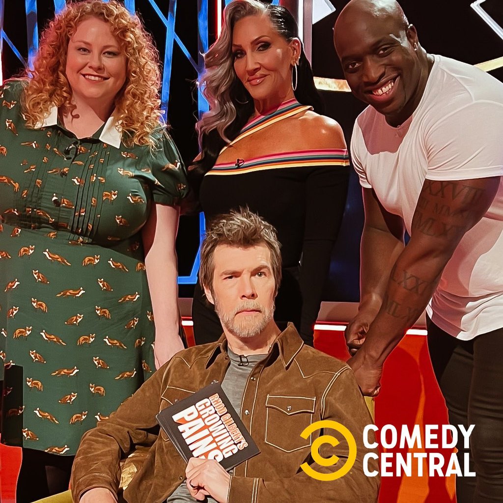 emmanuelstandup's tweet photo. Amazing day filming #Growingpains with @rhodgilbert alongside @thatamygledhill and @michellevisage shared a lot and learned a lot more. Looking forward to seeing this one air. A very very funny panel. #emmanuelstandup #amygledhill #michellevisage #stabby #pocketdogs #sleepwank https://t.co/DmTFnanaIn