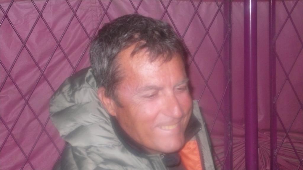 cuemum's tweet photo. Paco Valero, cinco años de aquel accidente. La memoria de tu recuerdo es nuestro tesoro.
Un corazón que tocó tantas vidas, sigue viviendo en quienes amó y ayudó. https://t.co/sYAPP81yoc