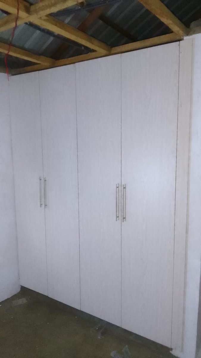 Location:Githunguri

Scope of work
Kitchen fitout and wardrobe installation
✓Designservices
✓optimization
✓machineservices cut &edging
✓installation
Call us for Hussle free services
#interiordecor
#SanaipeiTande
#sabinachege
#gladyswanga
#thikagreens