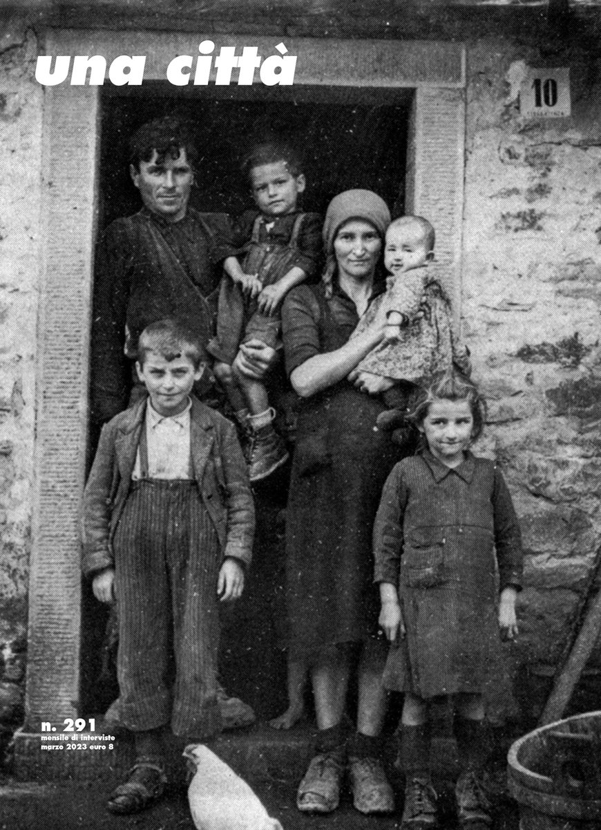 È uscito il n. 291. In copertina celebriamo il #25aprile  con una delle tante famiglie contadine dell’Appennino tosco-emiliano che rischiarono la vita per la Liberazione. Perché lo fecero? A muoverli, forse, fu semplicemente il dovere di fare il giusto.
unacitta.it/it/sommario/31…