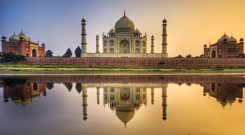 sankaracs's tweet photo. Planning a holiday to India? This article will help you dress respectfully in India and find an attire that is proper yet comfortable and convenient.

https://t.co/UZCYvt1RFj

#TravelTips #IncredibleIndia #BeOnTheRoad #LiveYourTravelDream https://t.co/Dlx2LbeFM8