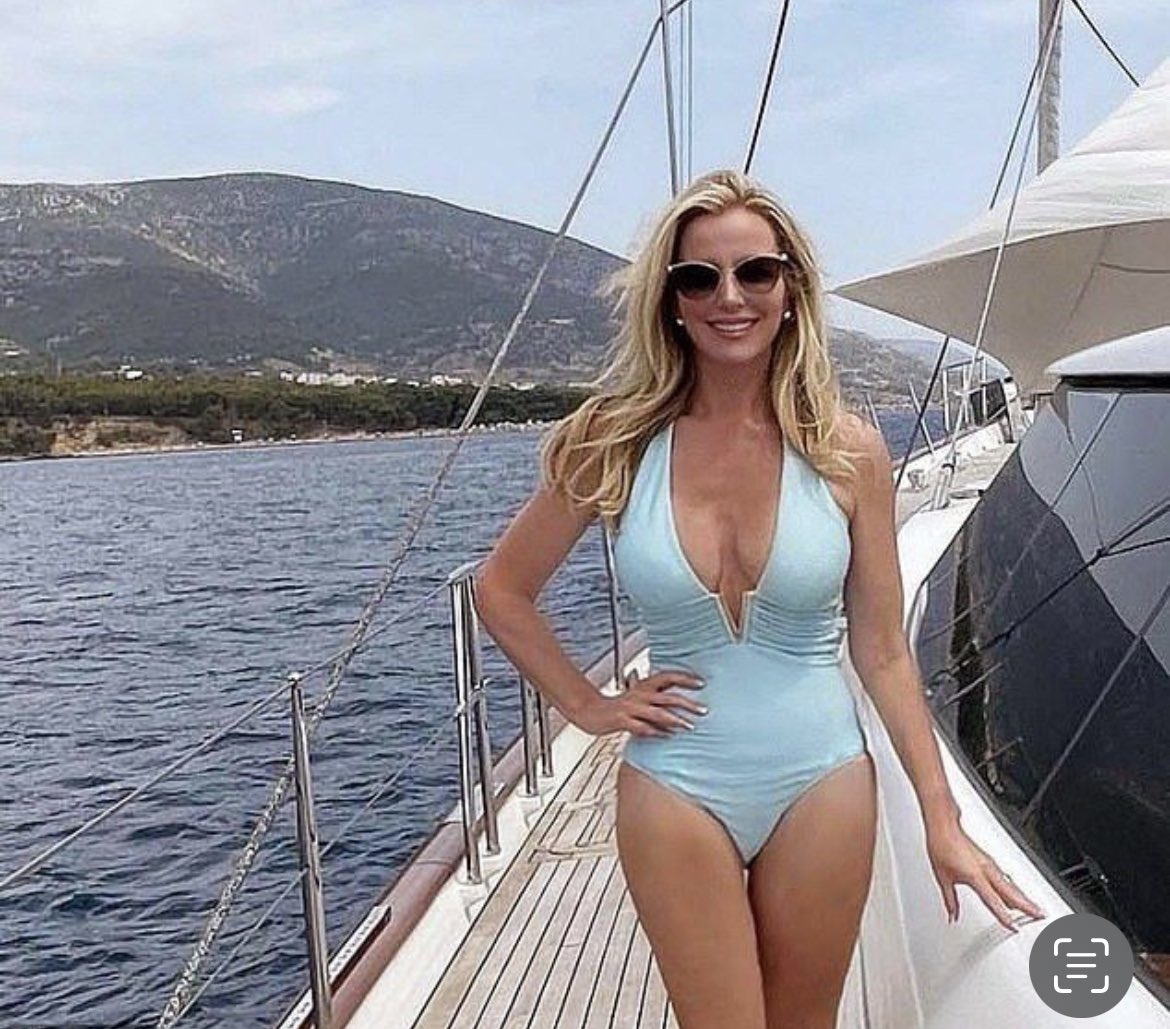 If you’re happy to fund this woman’s yacht…

Vote Conservative.
