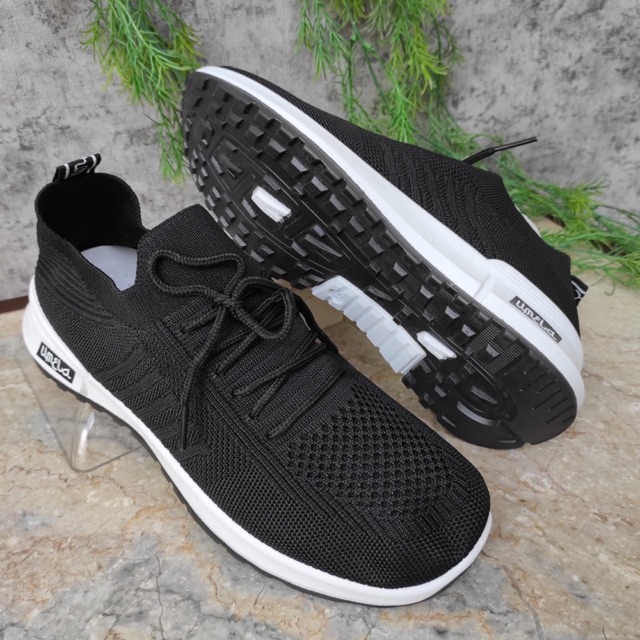FaturPatu's tweet photo. Saya menjual Women Shoes Sport Lokal seharga Rp. Dapatkan di Shopee sekarang! https://t.co/4nm9Zq26up #ShopeeID https://t.co/OFtWfnHh7s