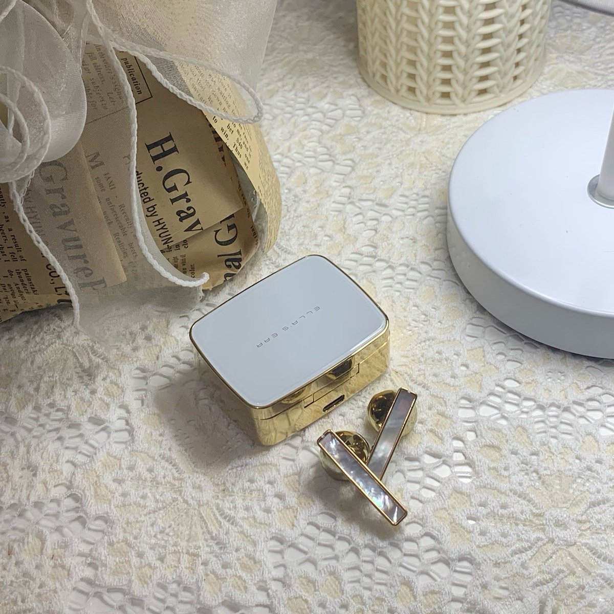 as30542956's tweet image. Experience your music like never before with Ella&apos;s Ear Wireless. #wireless  #wirelessbluetooth  #bluetooth  #truewireless #comfortableearbuds  #wirelessearbuds   #truewireless  #lgtonefree #shorts  #finds  #tiktokseller  #music  #happy