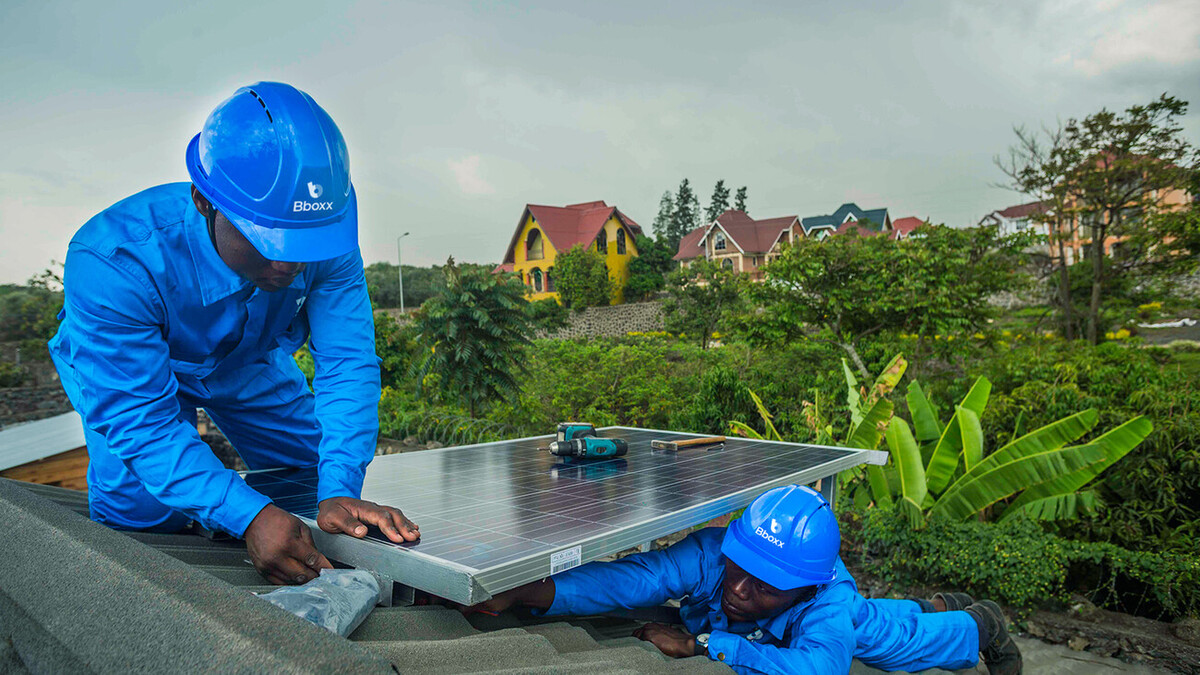 BBOXX_HQ's tweet photo. As a super platform, we aim to find solutions that benefit millions across Africa.

💡Creating solar home systems 

🚰 Providing access to clean drinking water

🍳 Enabling clean cooking

📱 Connecting communities

Find out more ➡  https://t.co/BaO0gmFS9F  

#superplatform https://t.co/3tx7fT0V0a