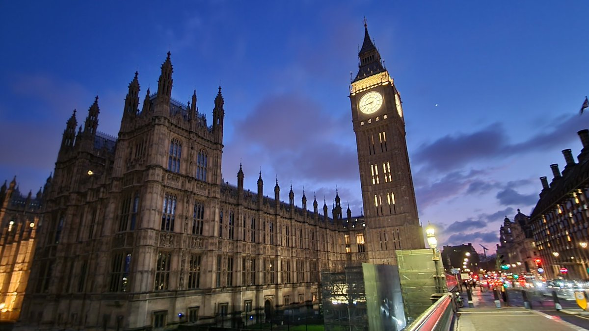 akashirokekkyu's tweet image. 約1ヶ月ぶりに帰国！！
数百枚ある写真から4枚だけ選んであげときます📷
帰ったら例のあのゲーム頑張ってリハビリするぞ〜💪