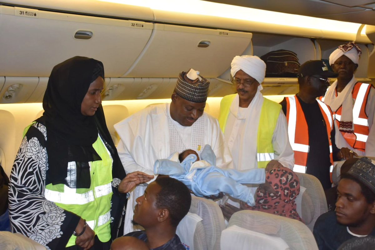 flyairpeace's tweet photo. Sudan Crisis: Air Peace Evacuates 277 Nigerians from Egypt amidst the ongoing crisis in Sudan.

We deployed one of our wide-body Boeing 777 aircraft to operate the flight which arrived at the Nnamdi Azikiwe International Airport, Abuja, at 23:22hrs on Wednesday, May 4, 2023.

Let's welcome our fellow countrymen!