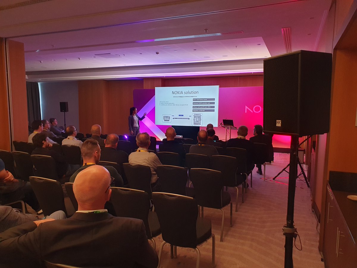 Retour en images de notre passage à #Vienne où s'est déroulé le #Wavelengths 2023.

Cet événement international dédié aux réseaux optiques permet aux experts du secteur de venir élargir leurs compétences et leur réseau à travers de nombreux ateliers et conférences sur le sujet.