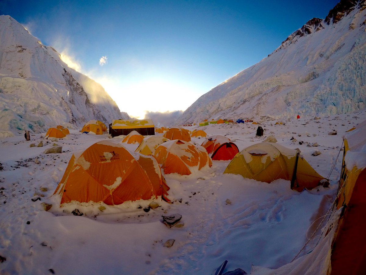 Sunset in camp 2 #Everest
