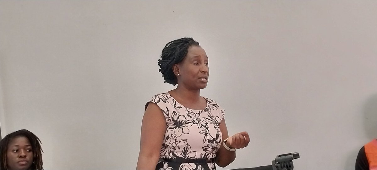 tsitsindabambi's tweet photo. HIVMatrix You can't remove CAB LA through hemodialysis. Dr Nyaradzo Mugodi #BiomedicalHIVprevention 
@HIVpxresearch
@UNAIDS
 @USAID
 @hifczimbabwe https://t.co/dRoSX6wPxs